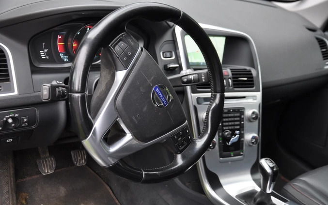 Volvo XC 60 cena 58999 przebieg: 195000, rok produkcji 2015 z Władysławowo małe 781